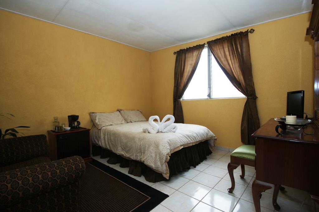El Rey Hotel Belmopan Bagian luar foto